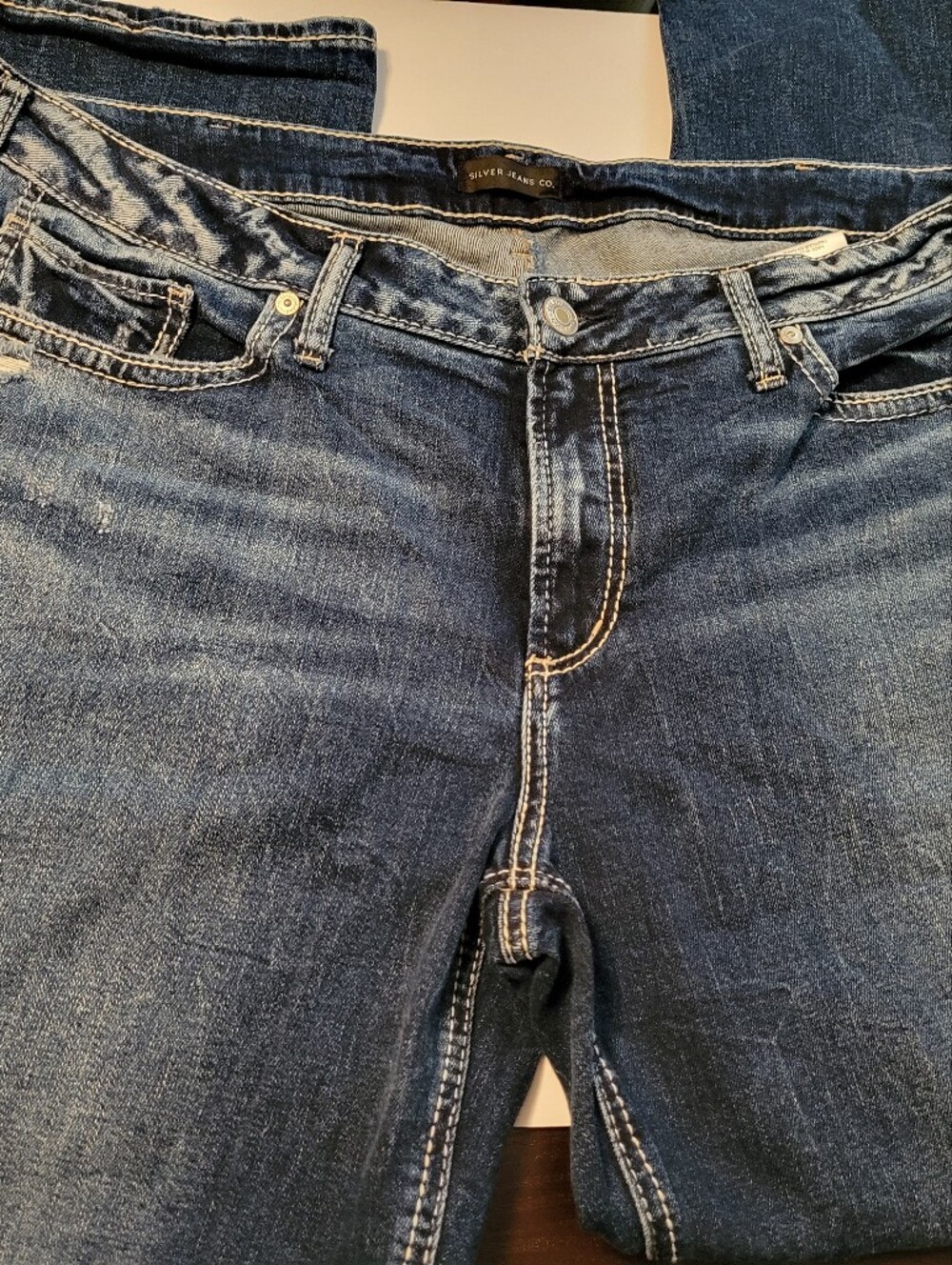 Silver Jeans Co. Elyse Straight Curvy Jeans Size 28x30 W03403SCP318